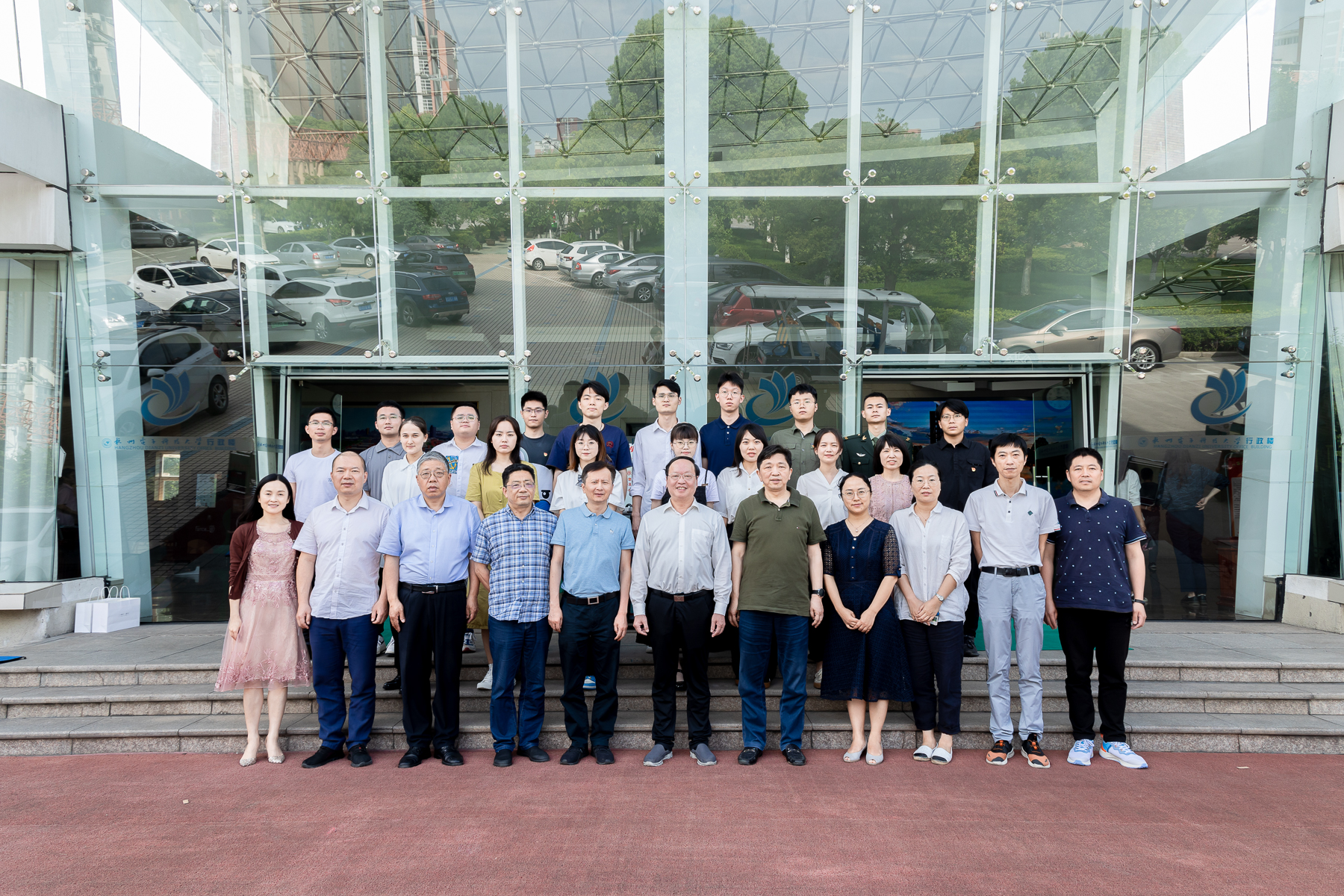 1624330179478140.jpg 1624330179478140.jpg