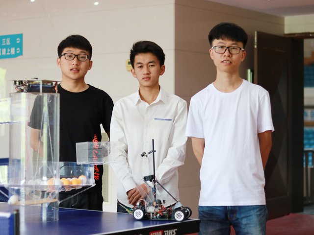 1528088804776843.jpg W020180511613796333569.jpg