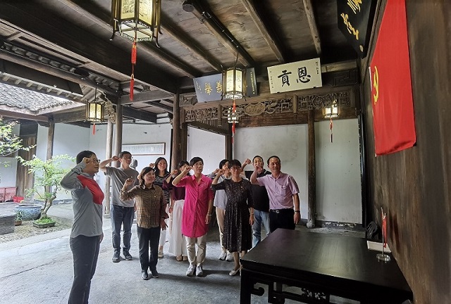 1620699322199549.jpg 富阳教育活动22.jpg