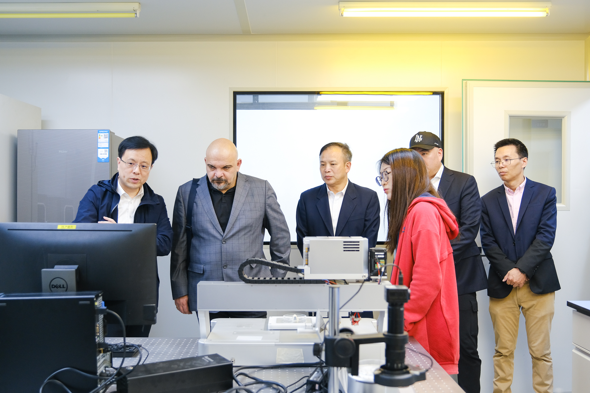 1667957843780368.jpg 1667957843780368.jpg