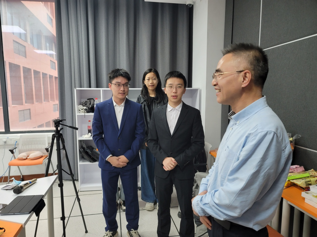 1669019762197839.png 1669019762197839.png