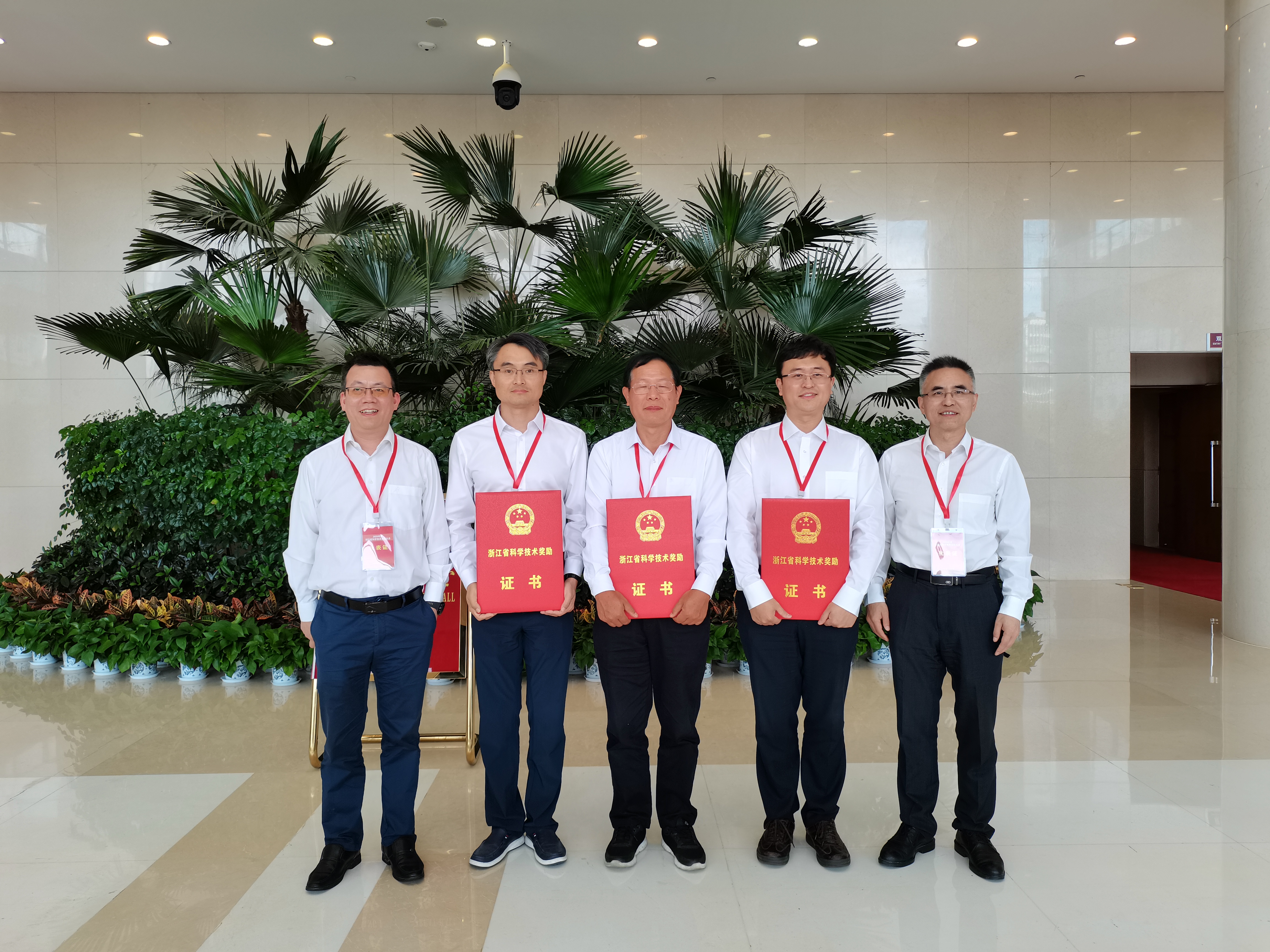 1623847774323628.jpg 1623847774323628.jpg