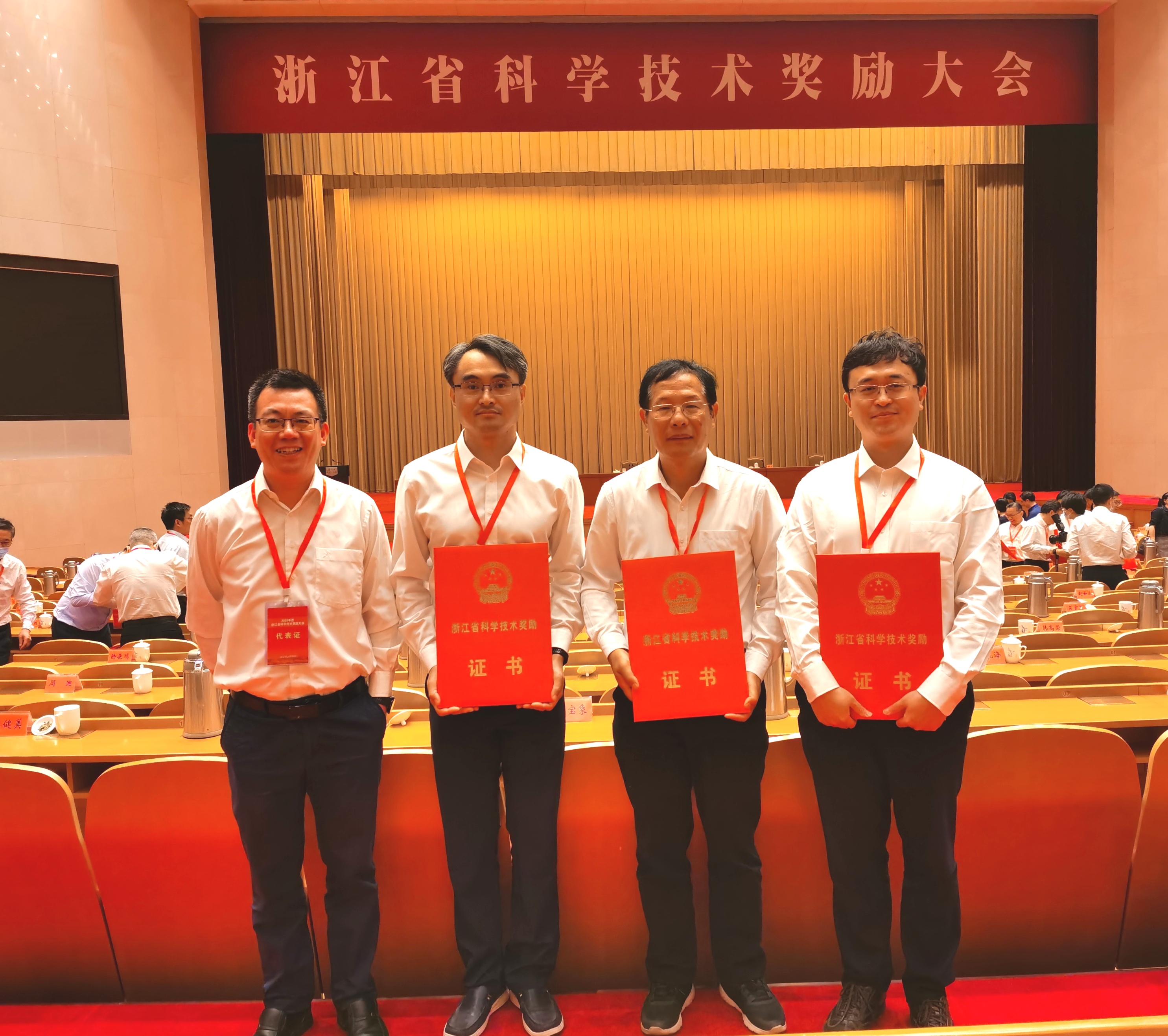 1623847706549885.jpg 1623847706549885.jpg