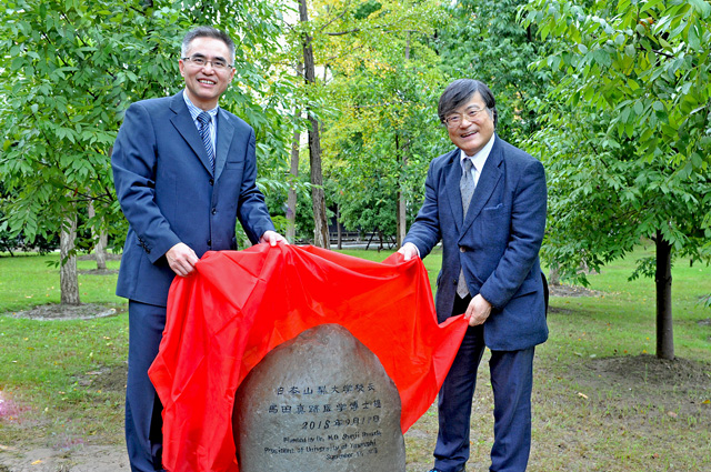 1537254574652818.jpg 2.jpg